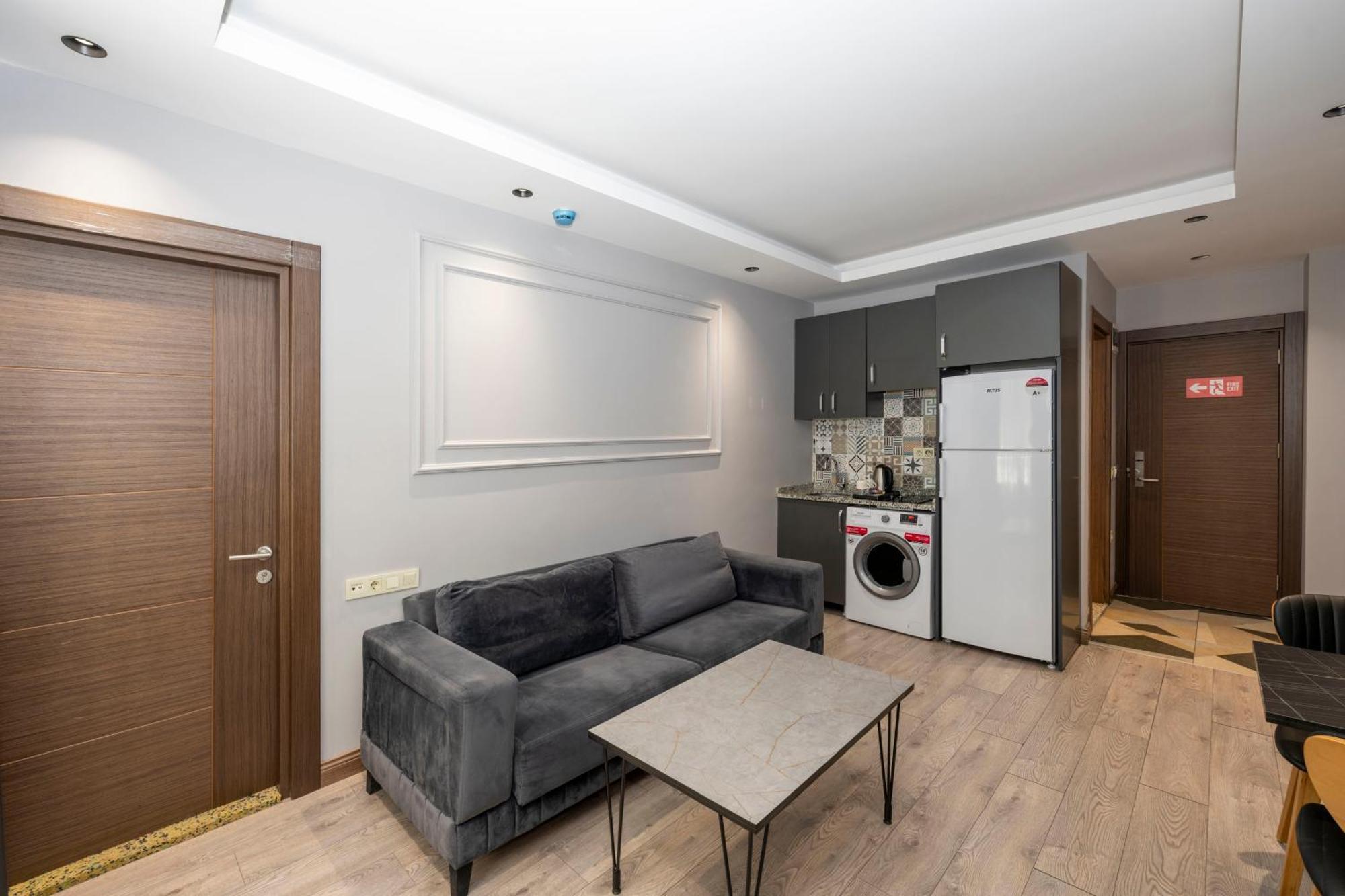 Comfort Suites Hotel Стамбул Экстерьер фото