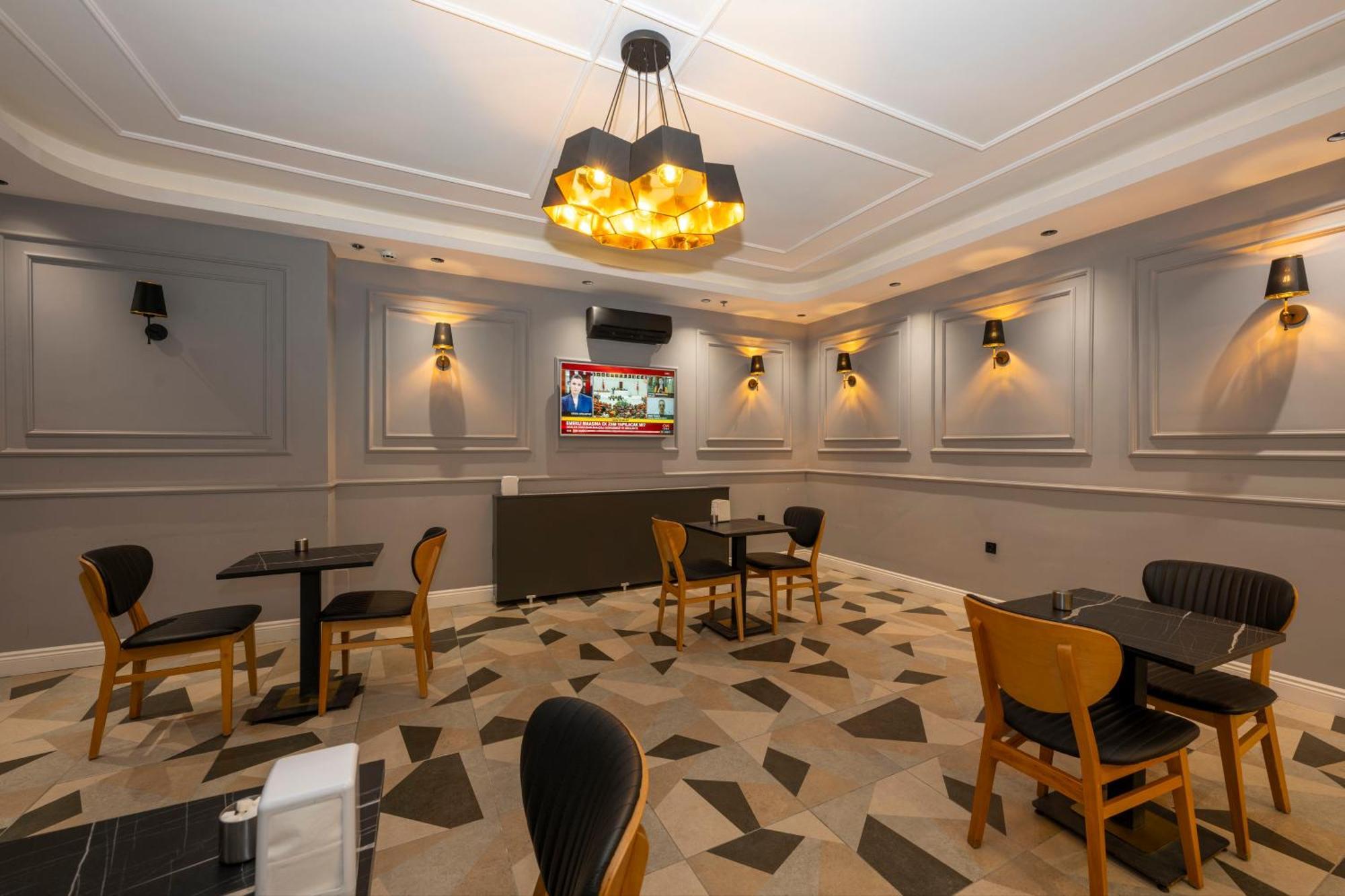 Comfort Suites Hotel Стамбул Экстерьер фото